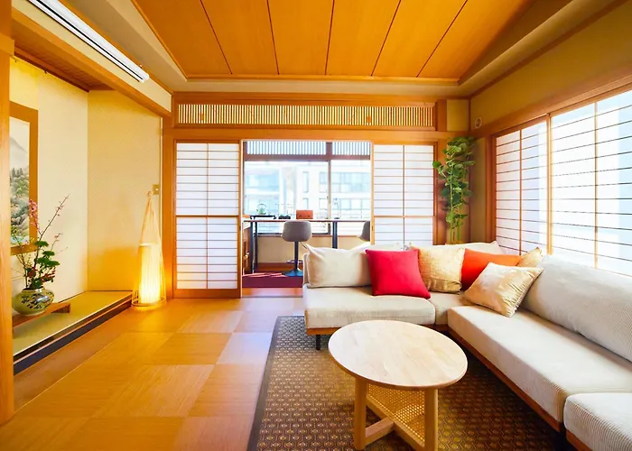 The Big Buddha Holiday Hotel Kamakura
